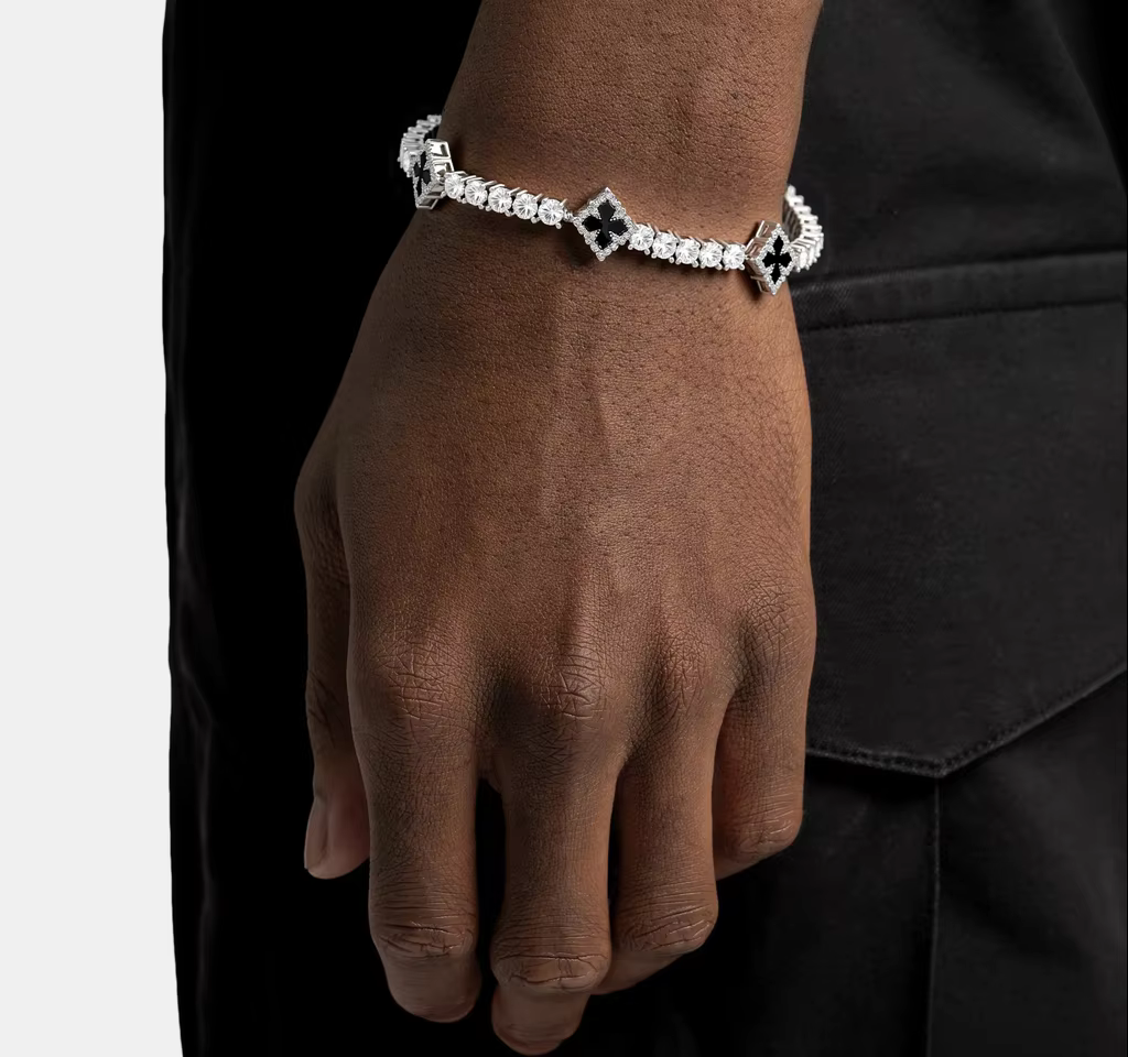TOPGRILLZ Iced Out Charm Lucky Clover 4mm Tennis Bracelet Black Drip Oil Micro Paved Cubic Zircon Chain For Men Women Jewelry